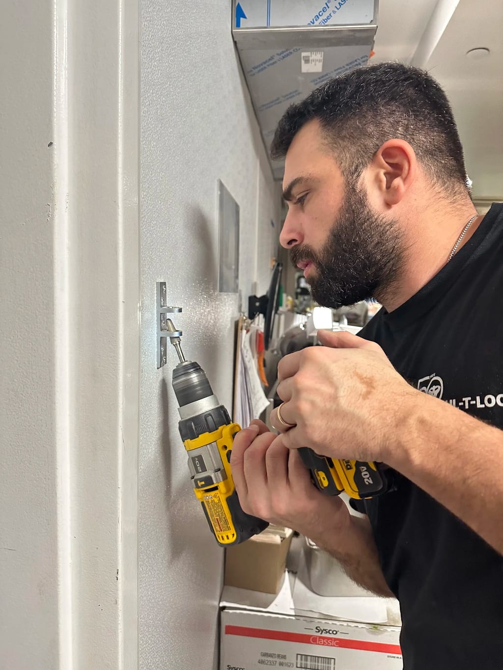 Business Lock Change in East Village, Manhattan by Sunny Locksmith (photo 2)