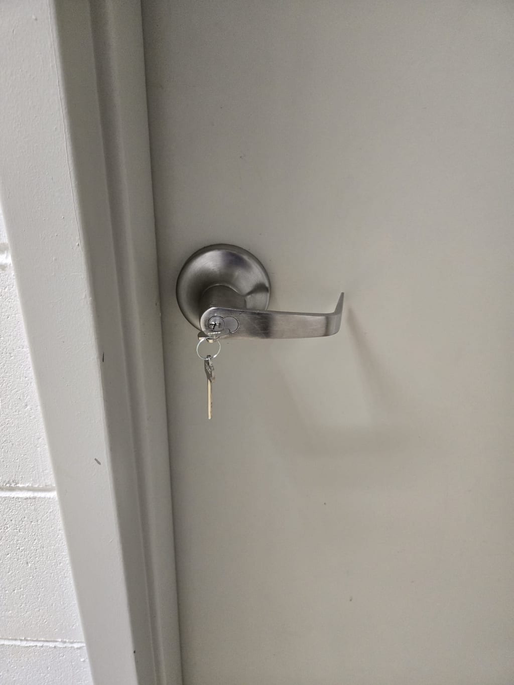 Commercial Leverset Supply & Install in DUMBO, Brooklyn by Sunny Locksmith (photo 3)
