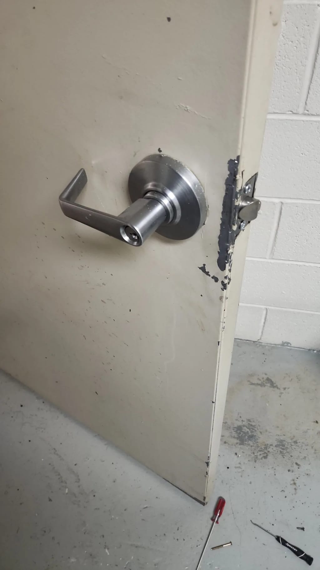 Commercial Leverset Repair in East Harlem, Manhattan by Sunny Locksmith
