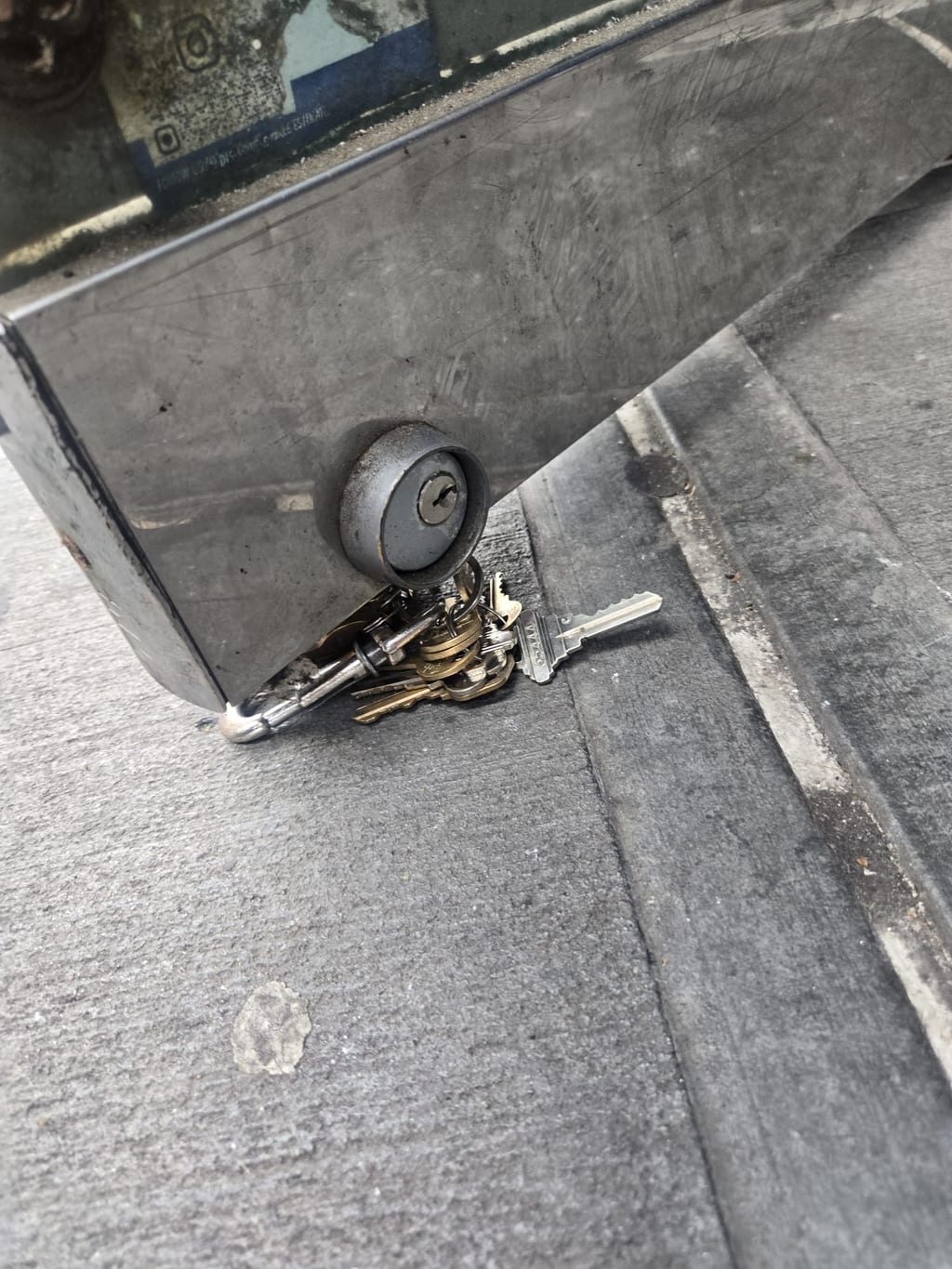 Floor Mechanism Lock Change in Midtown East, Manhattan by Sunny Locksmith (photo 3)