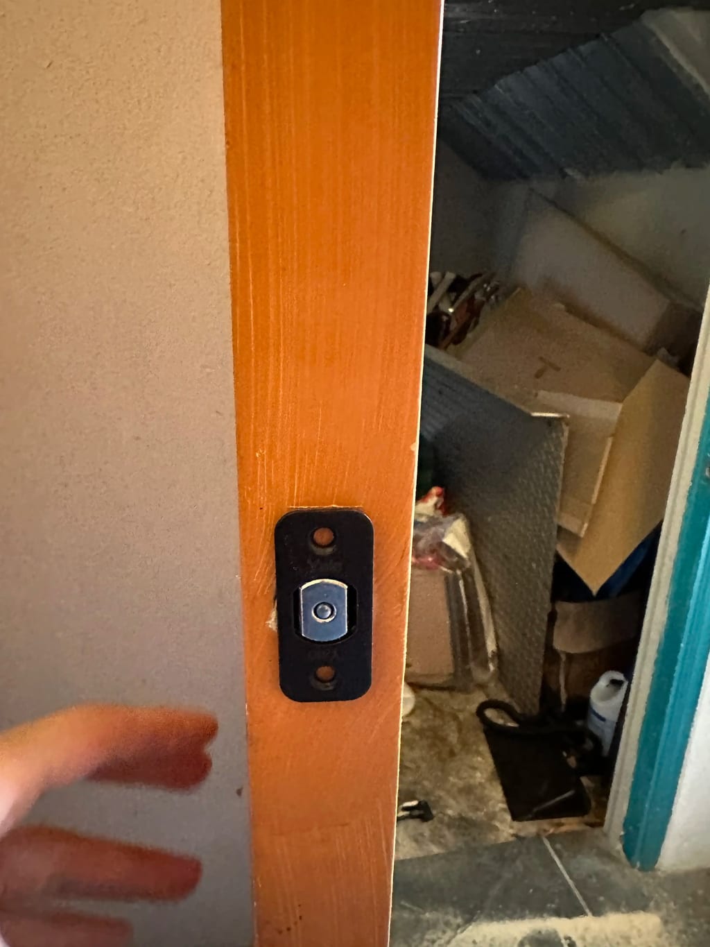 Smart Keypad Deadbolt Install in New York, NY by Sunny Locksmith (photo 4)